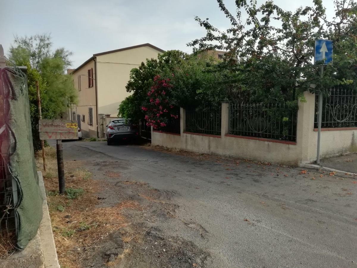 Casale Falcone - Calamoresca Piombino Exterior photo